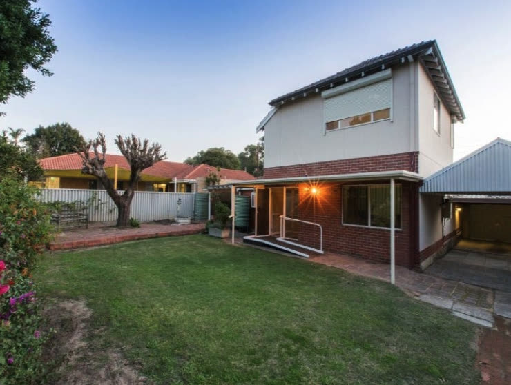 Student house, WA